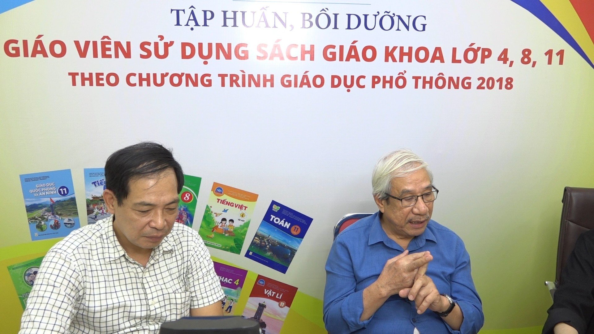 Nhà xuất bản Giáo dục Việt Nam triển khai tập huấn, bồi dưỡng giáo viên sử dụng sách giáo khoa lớp 4, 8, 11 mới