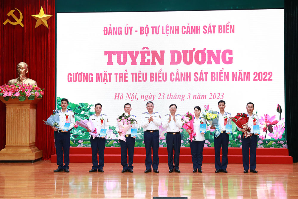 Bộ Tư lệnh Cảnh sát biển Việt Nam tuyên dương gương mặt trẻ tiêu biểu 2022