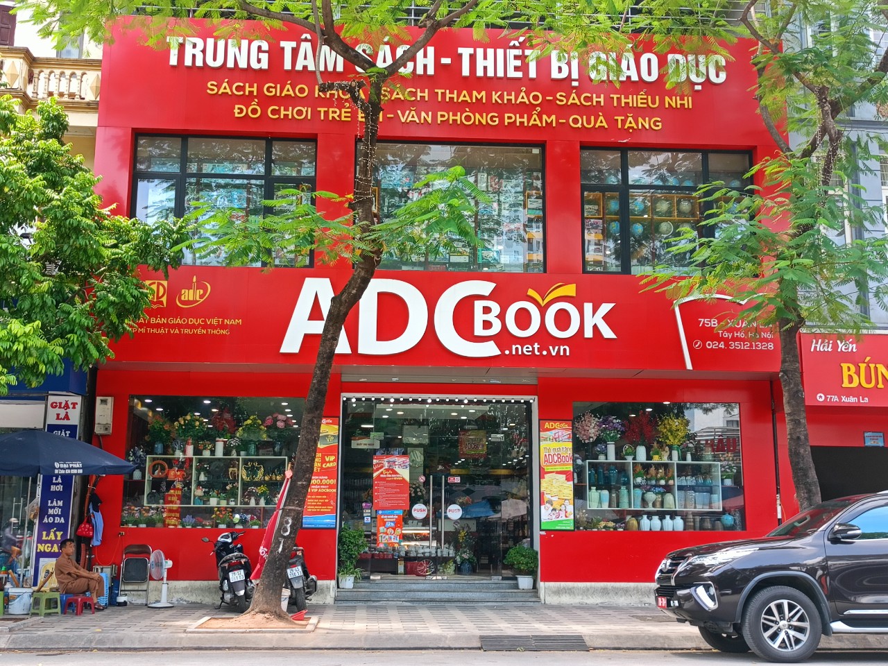 Nghi vấn nhà sách ADC Book kinh doanh hàng hóa không rõ nguồn gốc xuất xứ