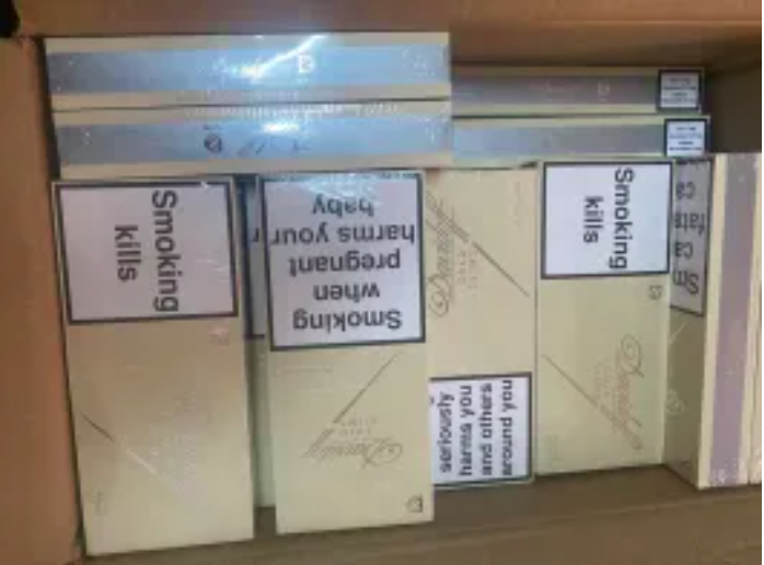 Phát hiện vụ vận chuyển gần 1.000 bao thuốc lá không rõ nguồn gốc tại Quảng Bình 