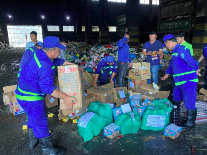 TP. Hồ Chí Minh: Tiêu hủy gần 6.000 sản phẩm hàng hoá vi phạm