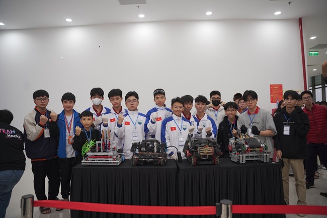 Giải vô địch Quốc gia Vex Robotics 2024 chính thức khởi động 