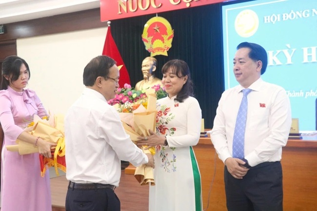 Bà Nguyễn Thị Hồng Điệp cũng được bầu làm Phó Chủ tịch HĐND TP. Thủ Đức nhiệm kỳ 2021- 2026