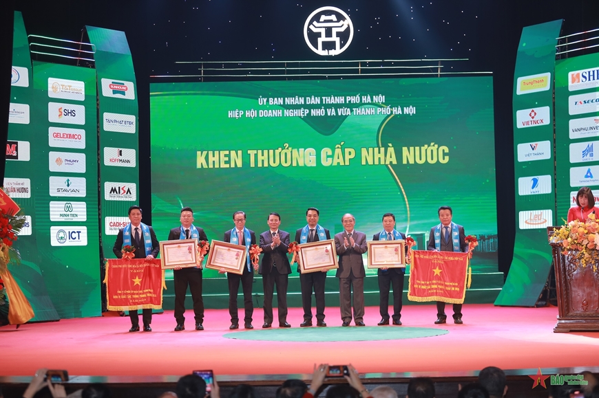 Tôn vinh doanh nhân, doanh nghiệp Thăng Long năm 2024